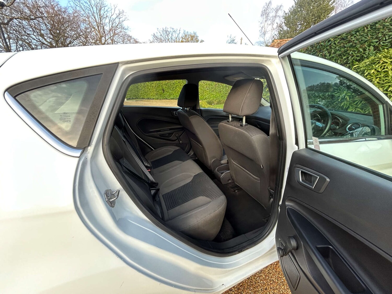 Used Ford Fiesta 2015 for sale - 78213093: Photo 11