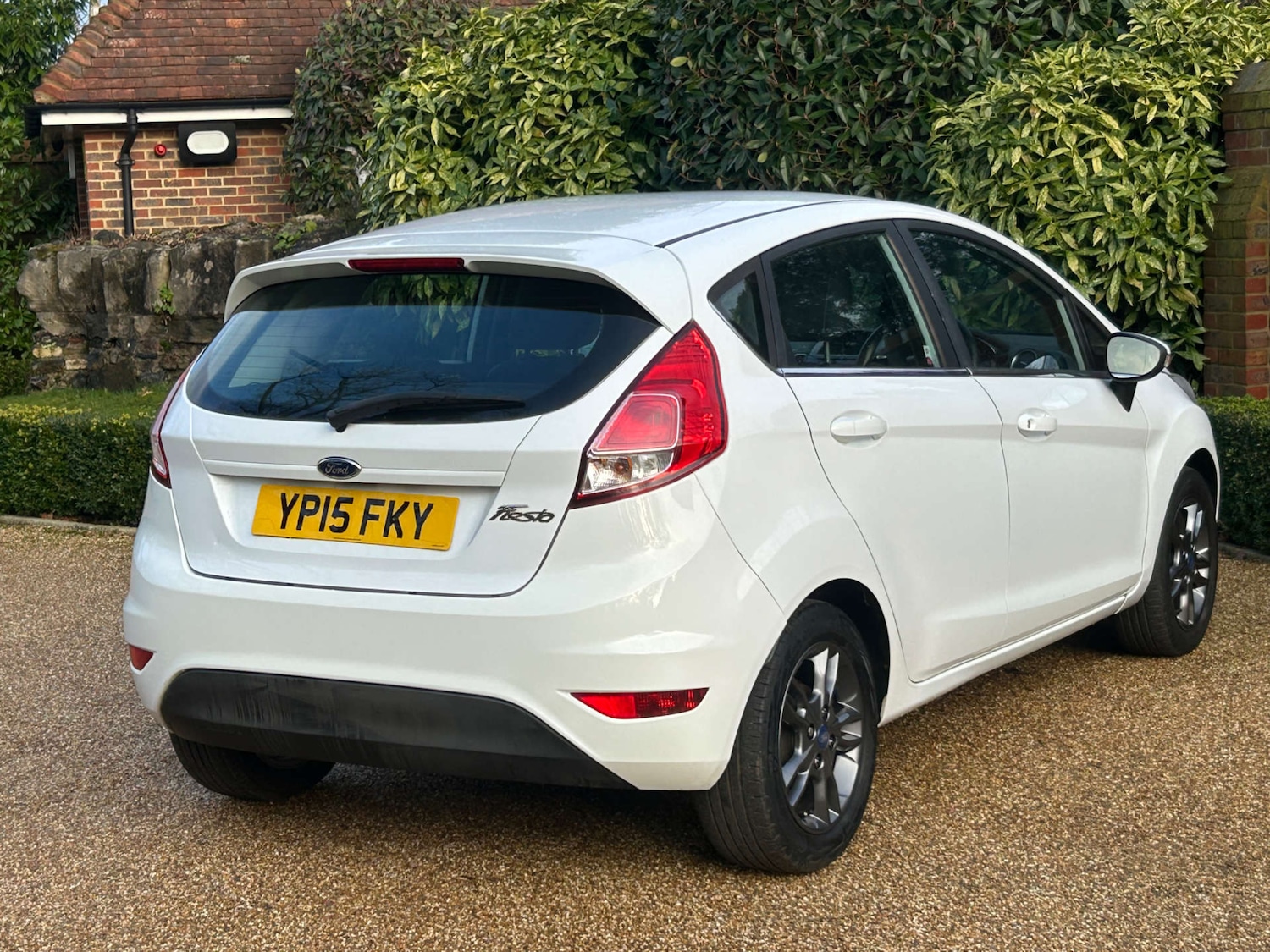 Used Ford Fiesta 2015 for sale - 78213093: Photo 2