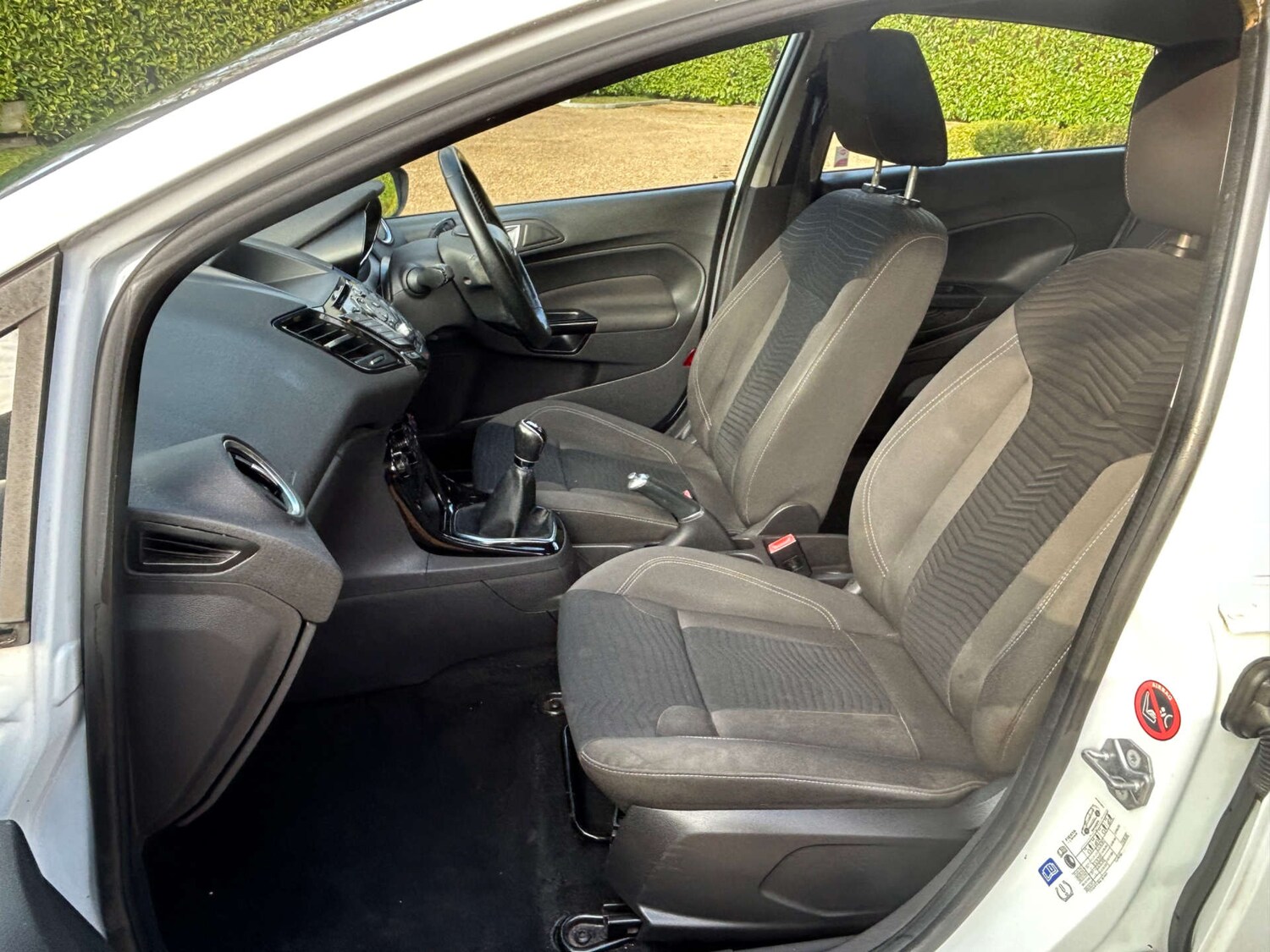 Used Ford Fiesta 2015 for sale - 78213093: Photo 7