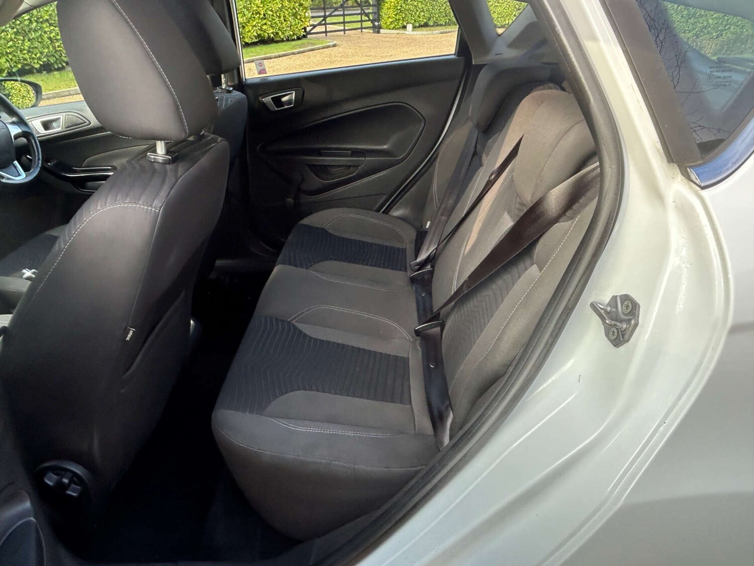 Used Ford Fiesta 2015 for sale - 78213093: Photo 8