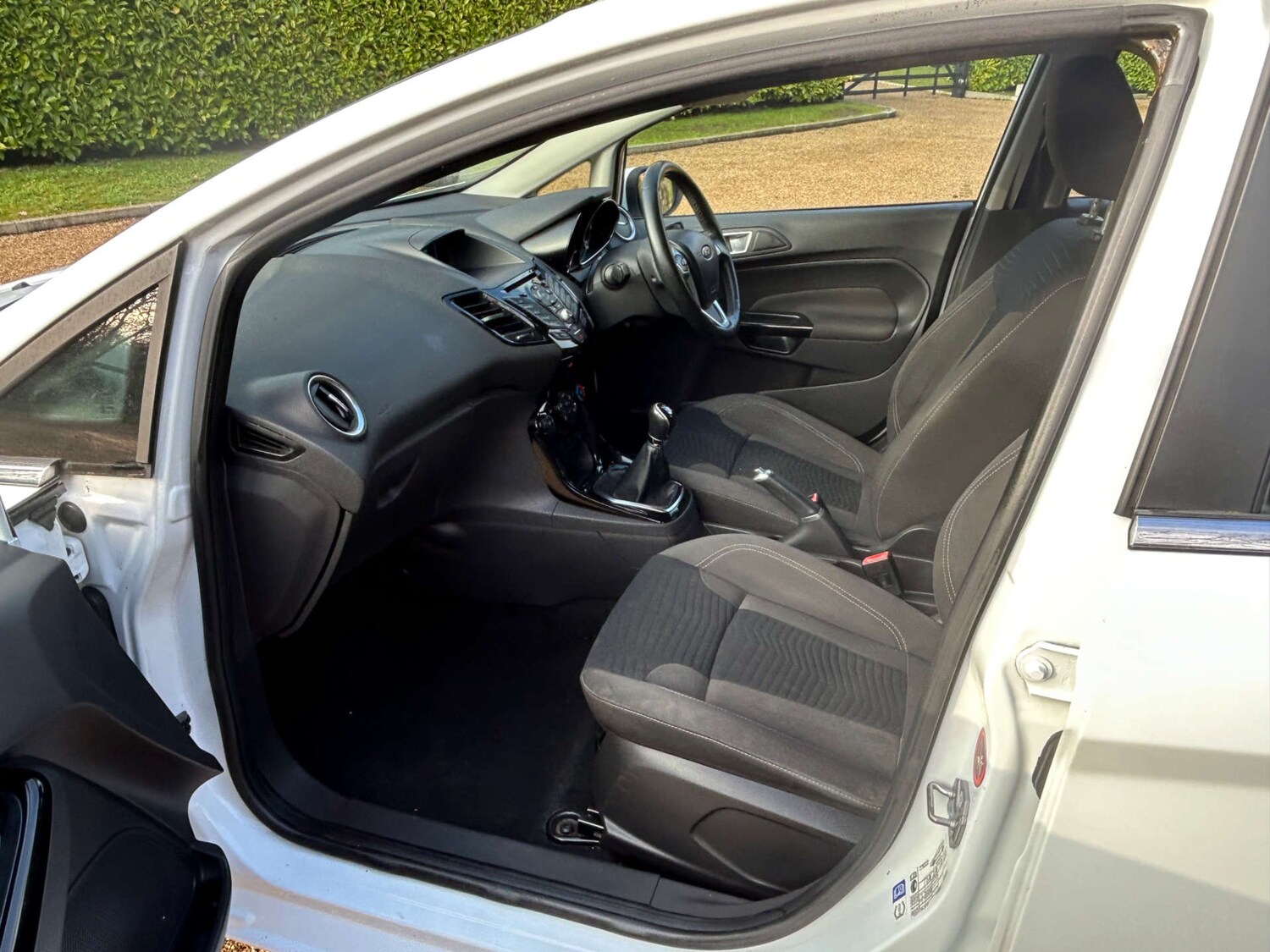 Used Ford Fiesta 2015 for sale - 78213093: Photo 9