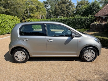 Used Volkswagen up! 2015 for sale - 79359124: Photo