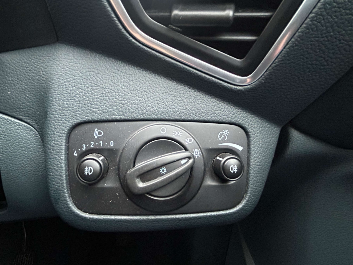 Used Ford C-Max 2013 for sale - 77431912: Photo 13