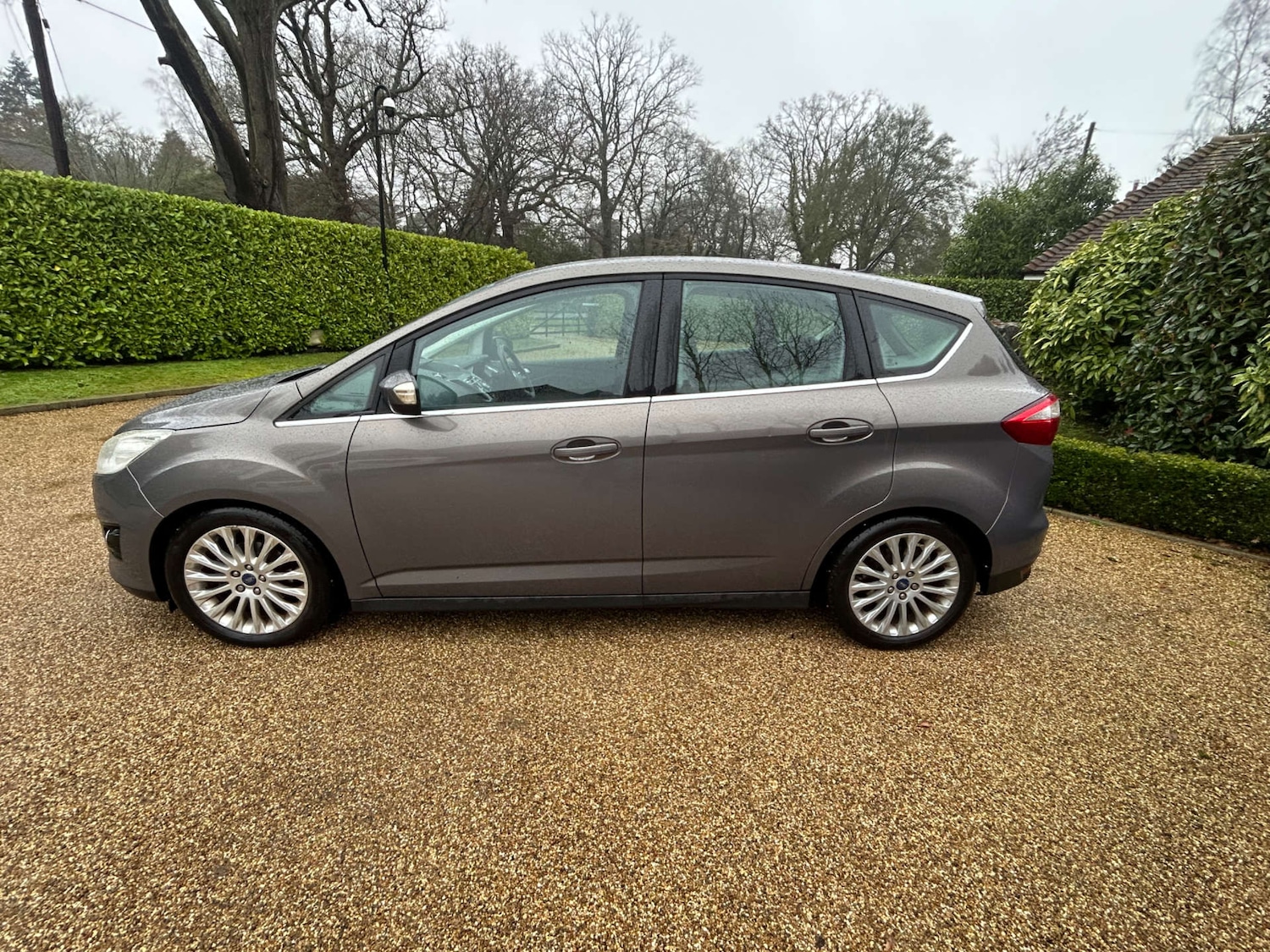 Used Ford C-Max 2013 for sale - 77431912: Photo 3