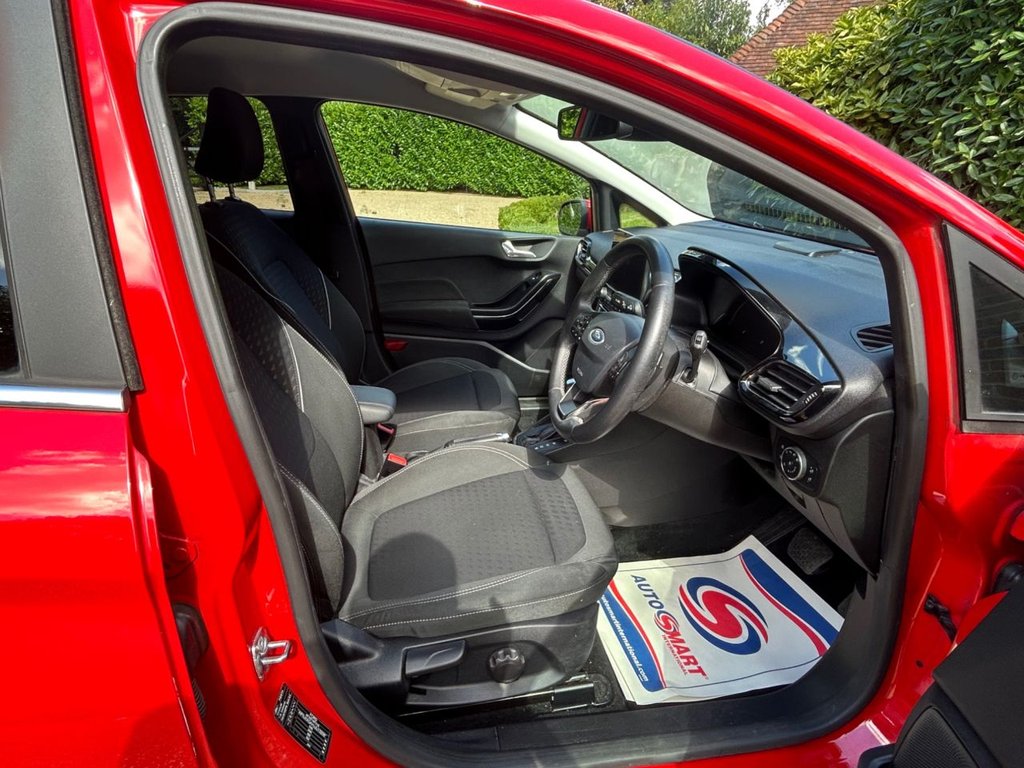 Used Ford Fiesta 2018 for sale - 76309430: Photo 8