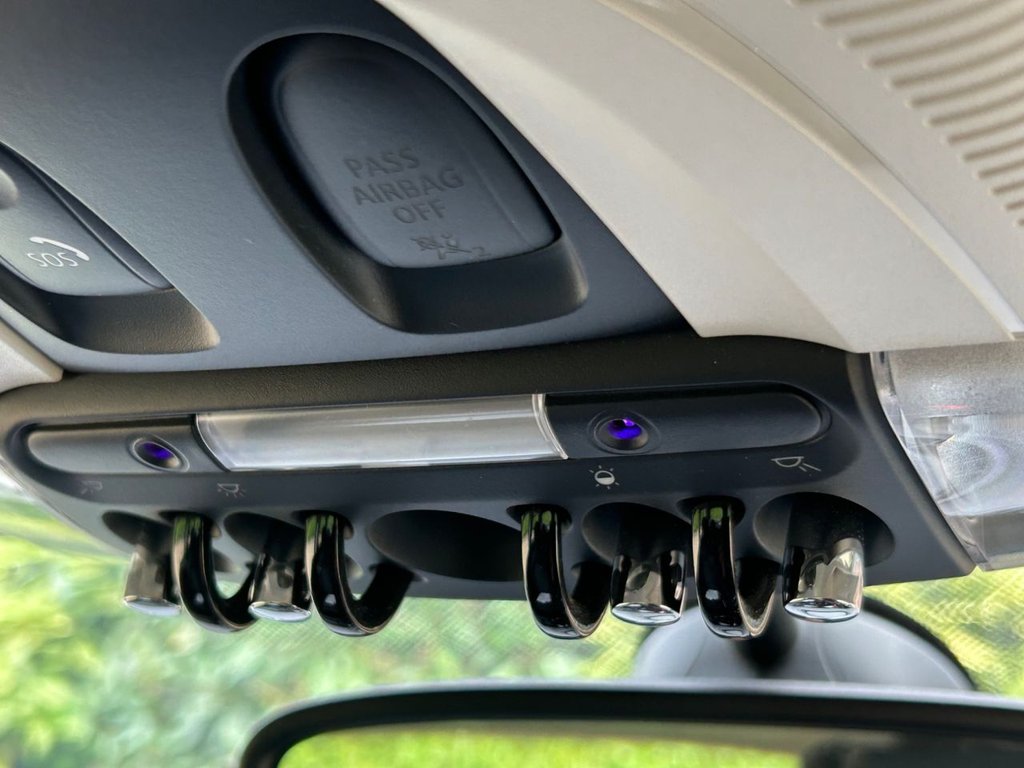 Used MINI Hatch 2019 for sale - 76286196: Photo 21