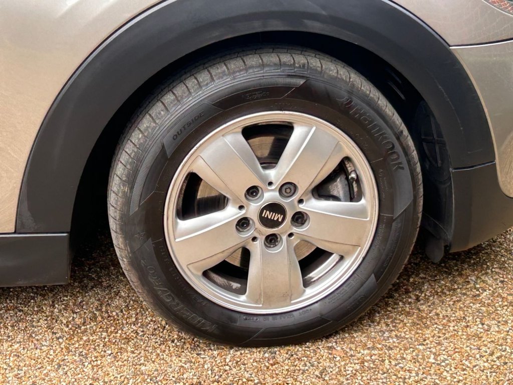 Used MINI Hatch 2019 for sale - 76286196: Photo 24