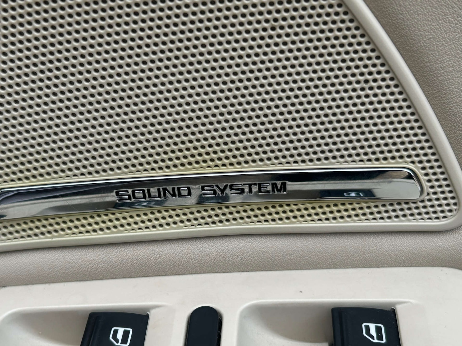 Used Skoda Superb 2011 for sale - 77749070: Photo 22