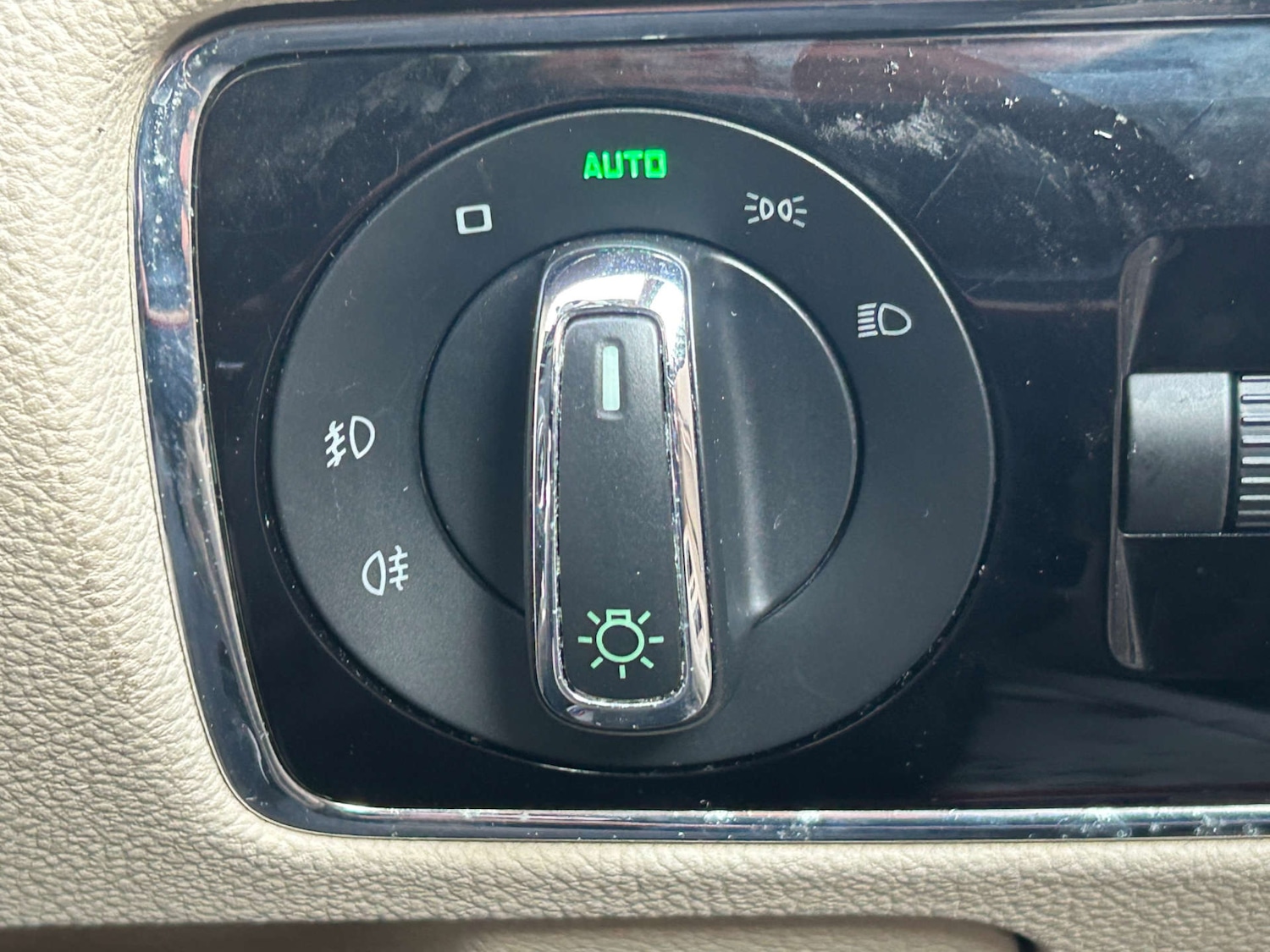 Used Skoda Superb 2011 for sale - 77749070: Photo 30