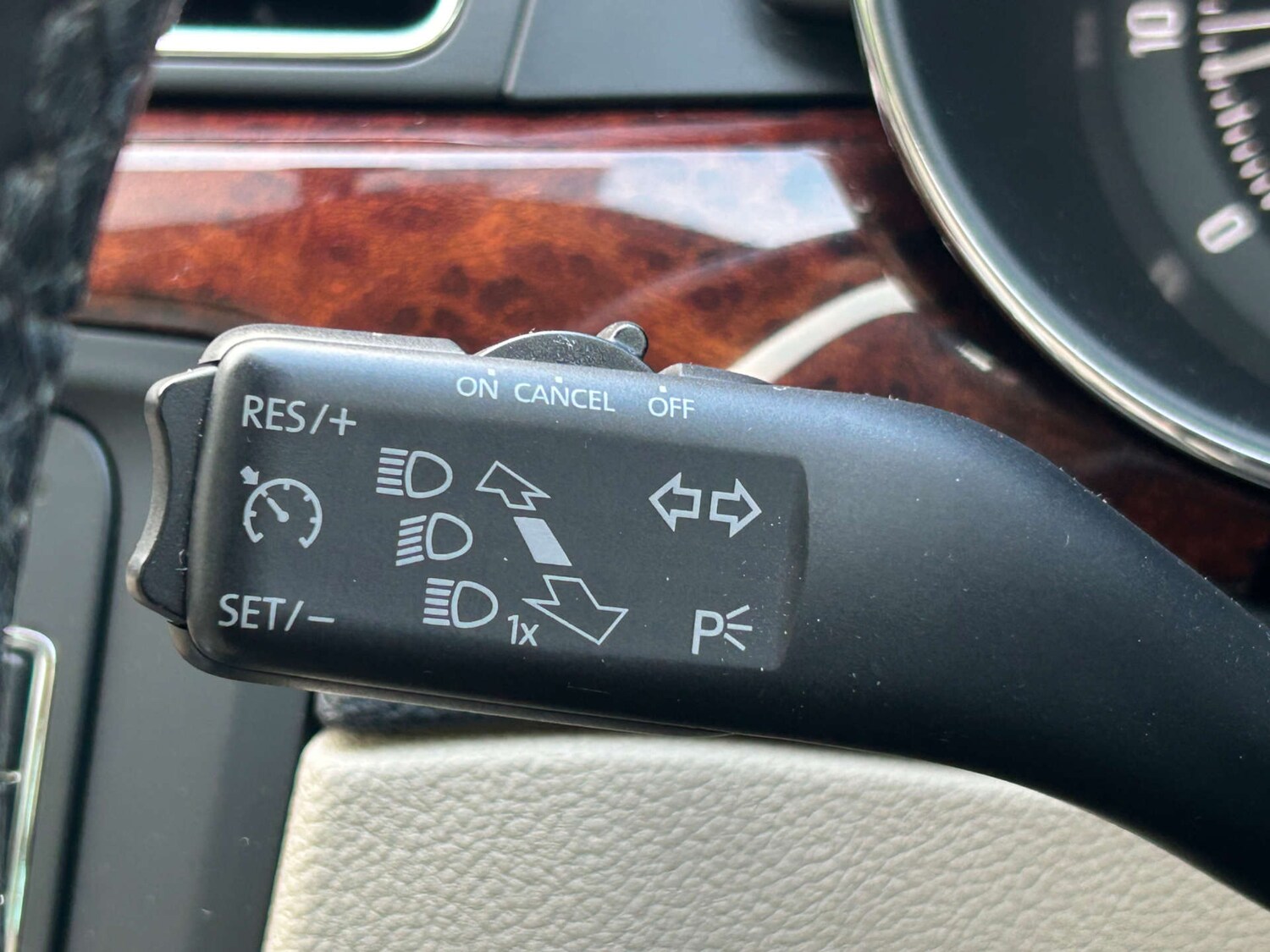 Used Skoda Superb 2011 for sale - 77749070: Photo 31