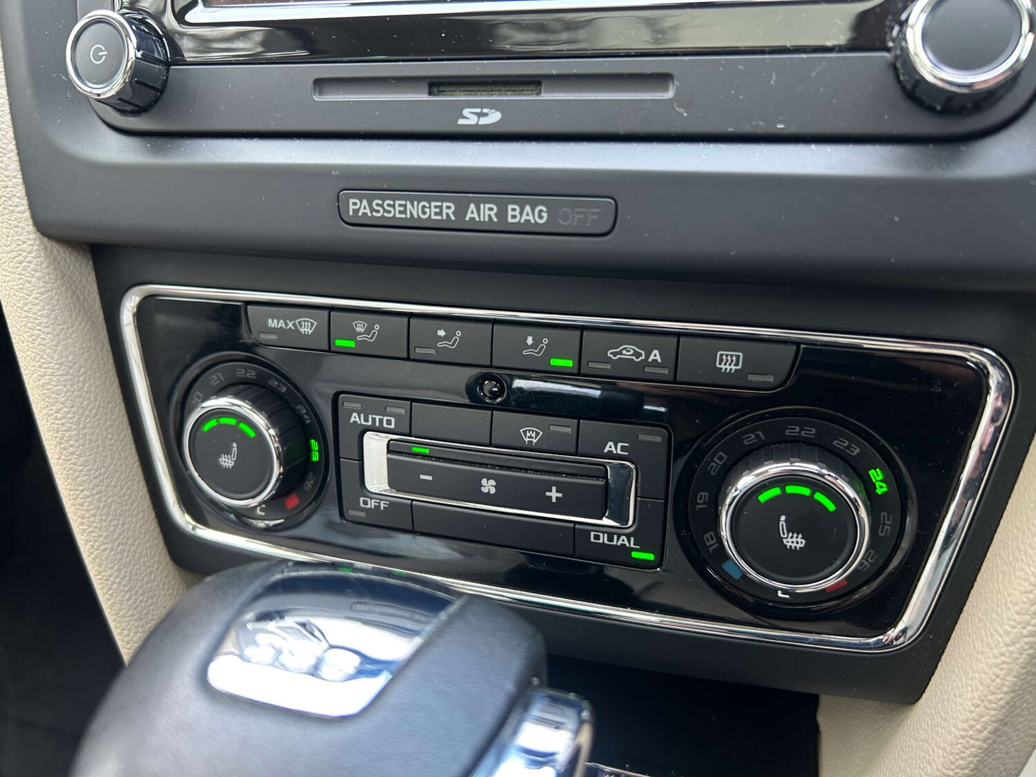 Used Skoda Superb 2011 for sale - 77749070: Photo 35