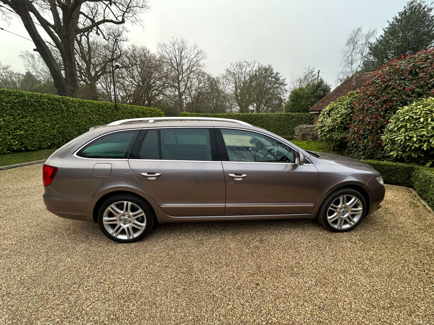 Used Skoda Superb 2011 for sale - 77749070: Photo 4