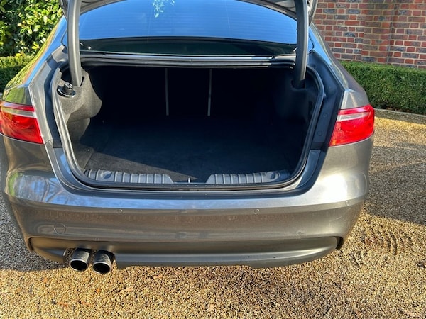 Used Jaguar XF 2017 for sale - 76202866: Photo 6