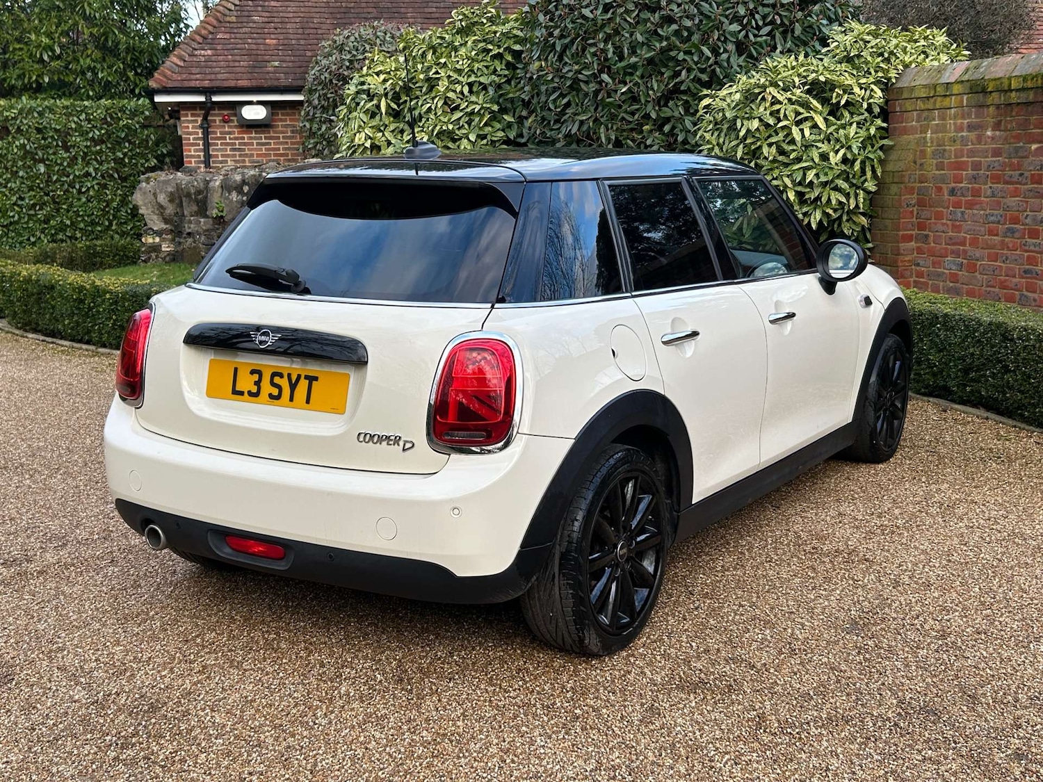 Used MINI Hatch 2018 for sale - 77431927: Photo 2