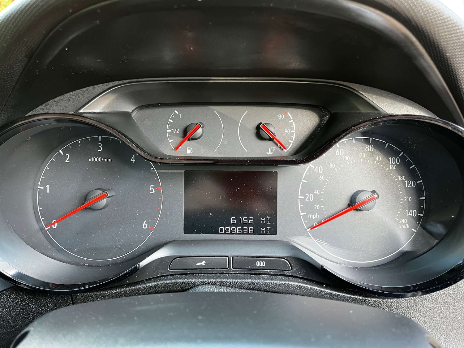 Used Vauxhall Crossland X 2018 for sale - 78083572: Photo 20