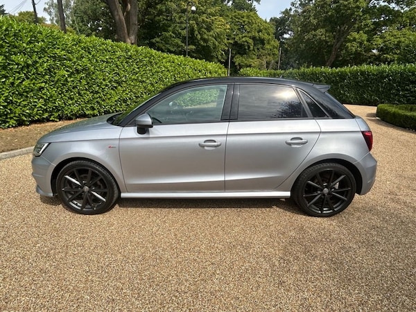 Used Audi A1 2017 for sale - 75502597: Photo 4