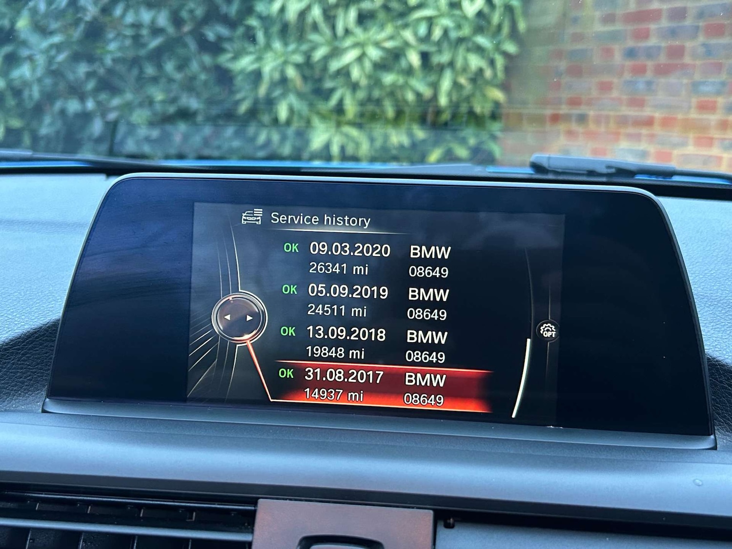 Used BMW 2 Series 2015 for sale - 77258075: Photo 32