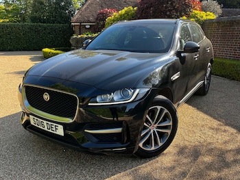 Used Jaguar F-Pace 2016 for sale - 78392522: Photo