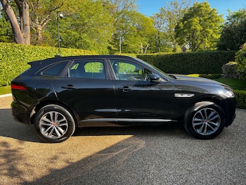 Used Jaguar F-Pace 2016 for sale - 78392522: Photo