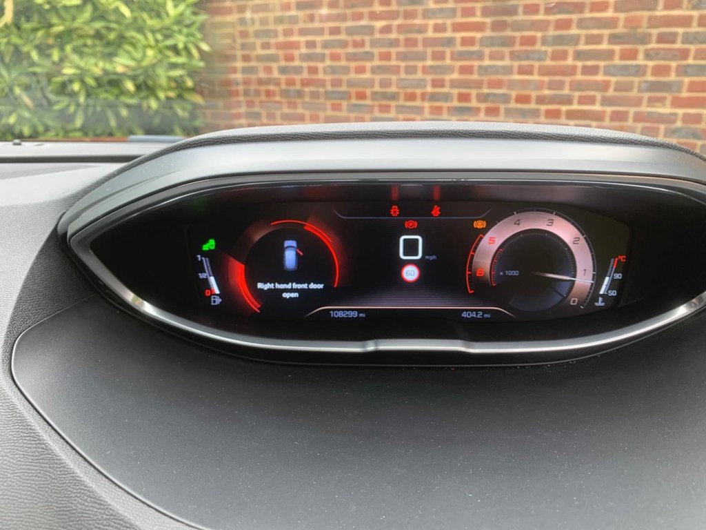 Used Peugeot 3008 2017 for sale - 75998166: Photo 16