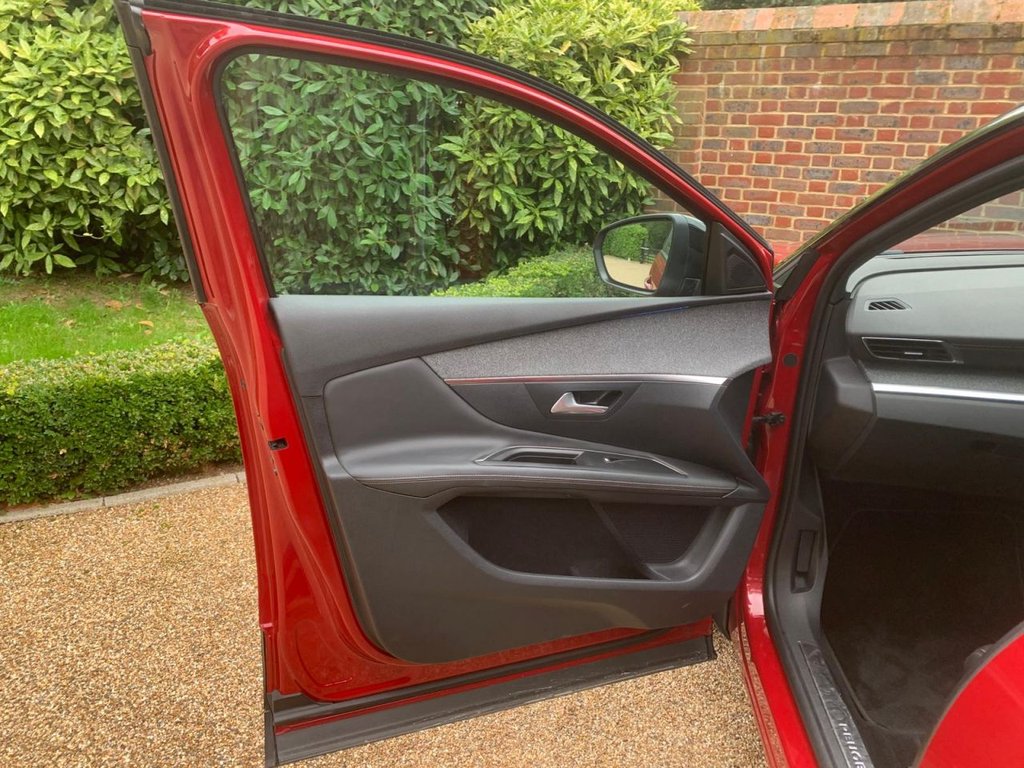 Used Peugeot 3008 2017 for sale - 75998166: Photo 17