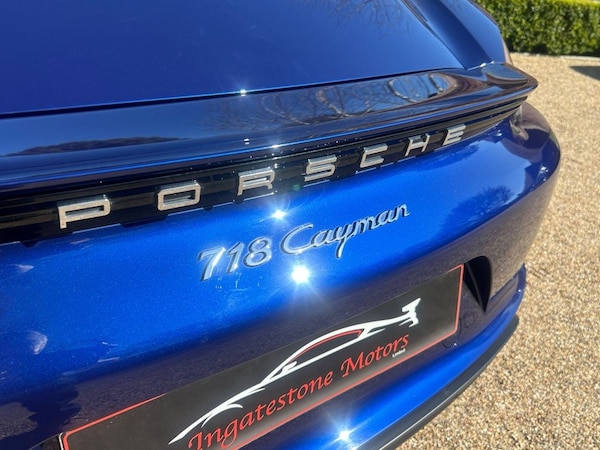 Used Porsche 718 Cayman 2019 for sale - 74281647: Photo 17
