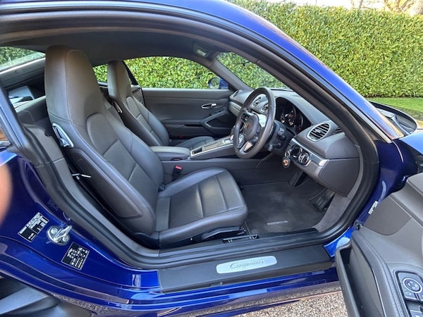 Used Porsche 718 Cayman 2019 for sale - 74281647: Photo 22