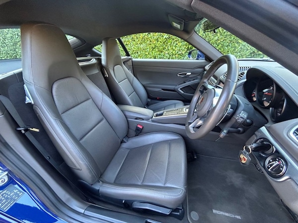Used Porsche 718 Cayman 2019 for sale - 74281647: Photo 26