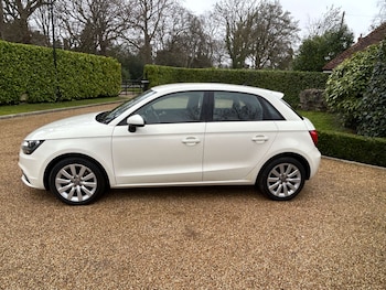 Used Audi A1 2013 for sale - 77272707: Photo