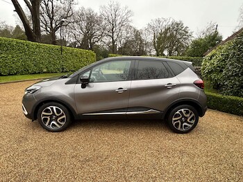 Used Renault Captur 2018 for sale - 77272703: Photo