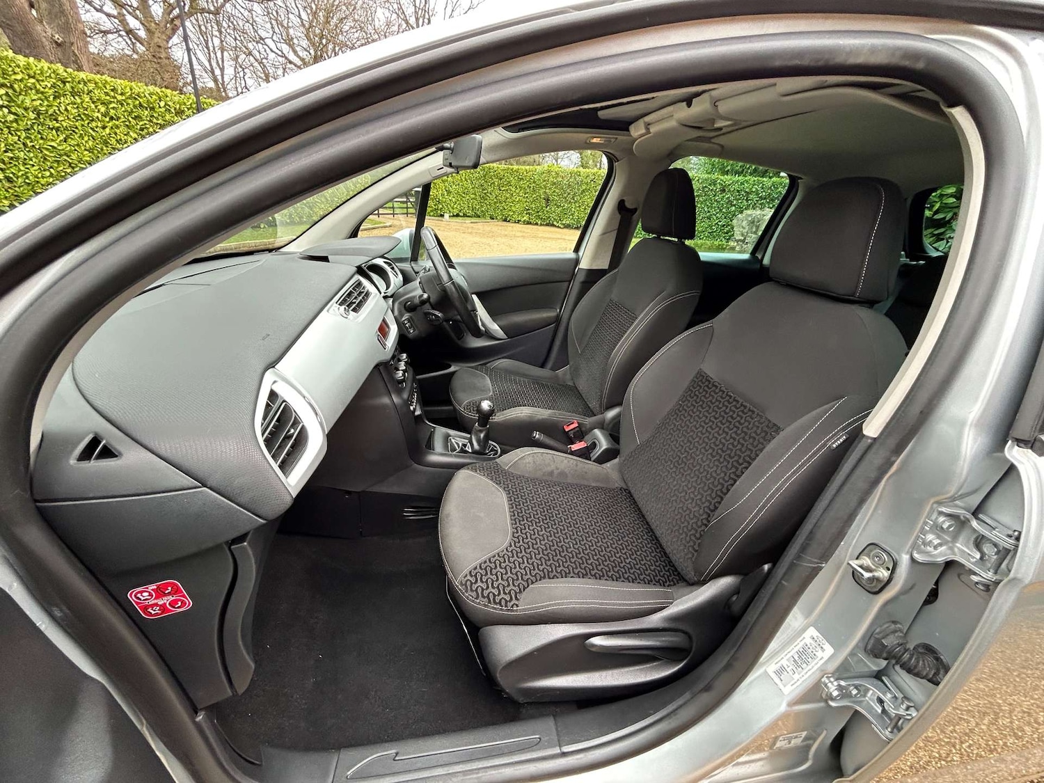 Used Citroen C3 2011 for sale - 77630706: Photo 9