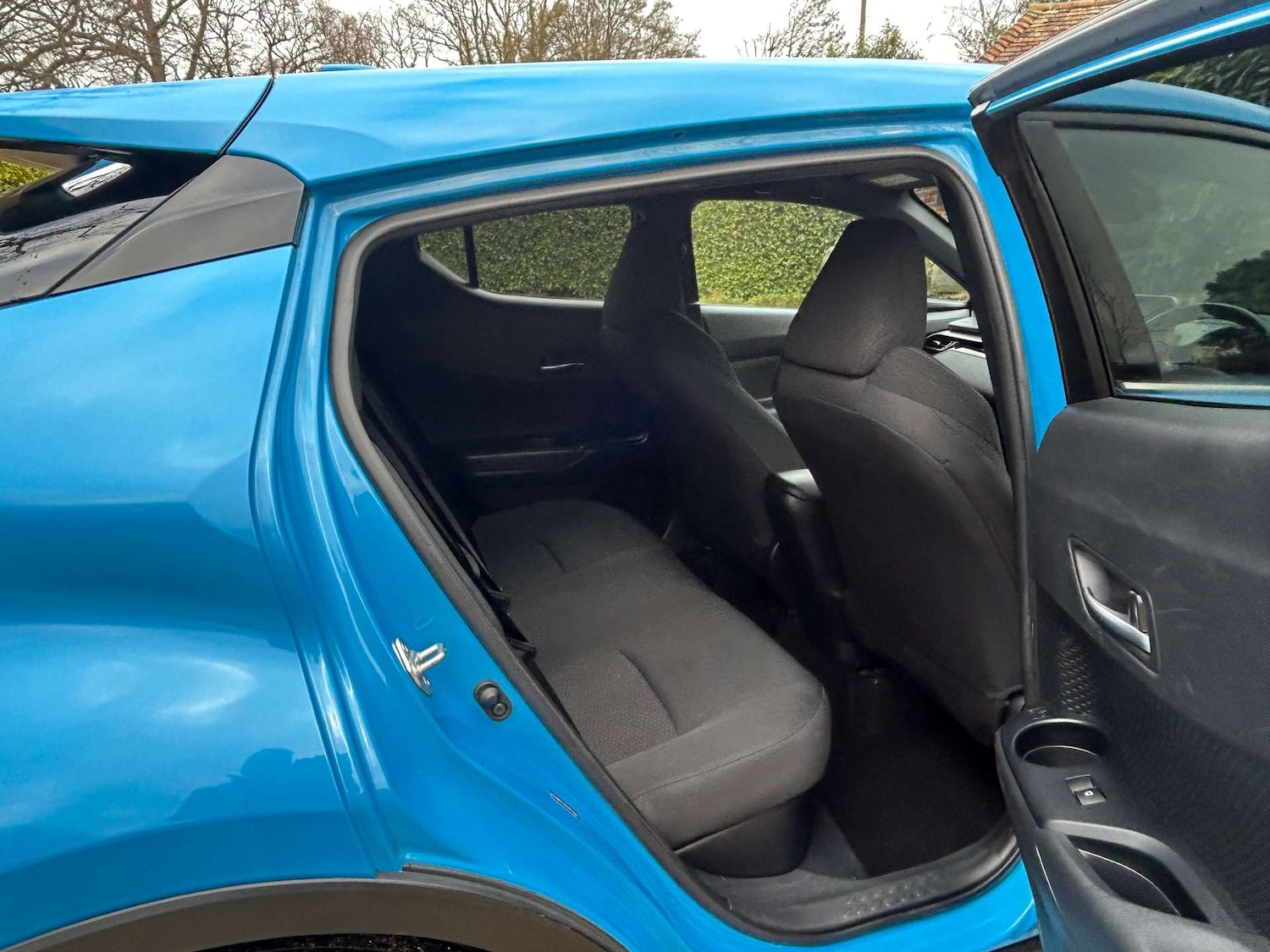 Used Toyota C-HR 2018 for sale - 77105779: Photo 8