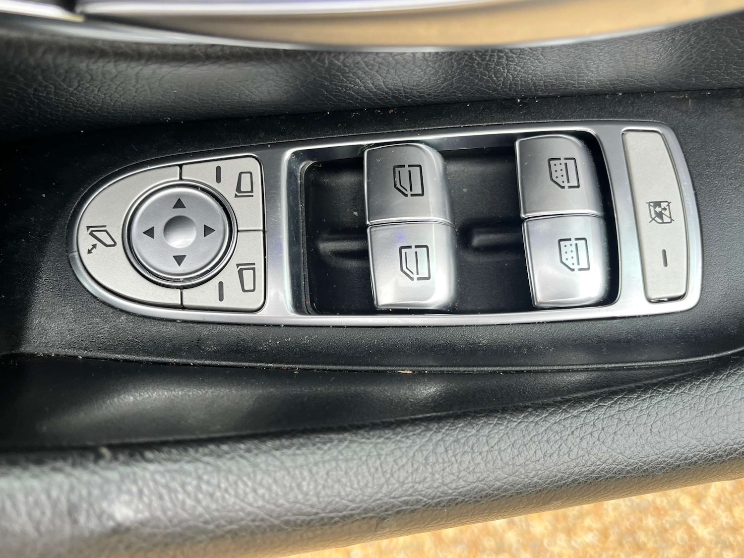 Used Mercedes-Benz E Class 2017 for sale - 77916405: Photo 18