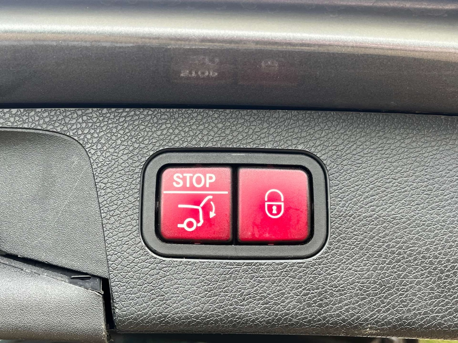 Used Mercedes-Benz E Class 2017 for sale - 77916405: Photo 22