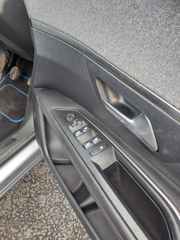 Used Peugeot 3008 2018 for sale - 76539312: Photo 6