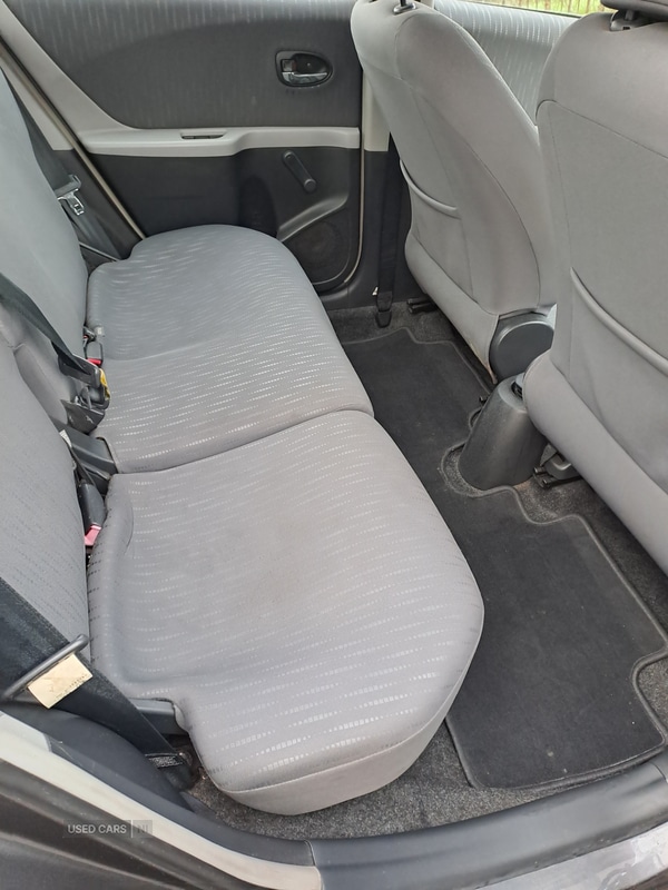 Used Toyota Yaris 2009 for sale - 77092016: Photo 4