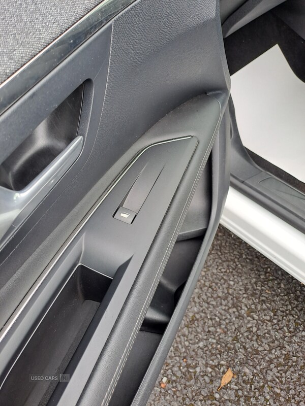 Used Peugeot 3008 2020 for sale - 76095312: Photo 13