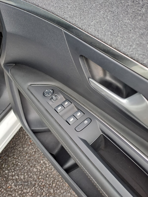 Used Peugeot 3008 2020 for sale - 76095312: Photo 8