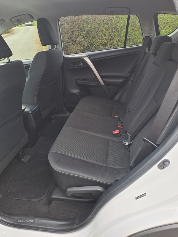 Used Toyota RAV4 2014 for sale - 78059300: Photo 4