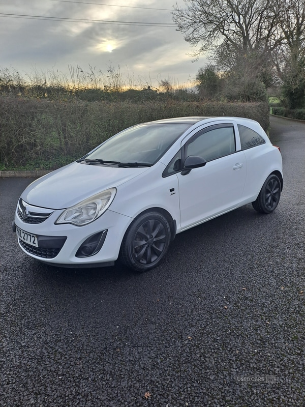 Used Vauxhall Corsa 2012 for sale - 77084630: Photo 2