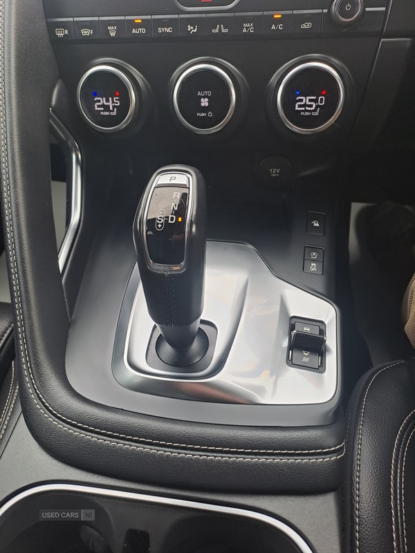 Used Jaguar E-Pace 2018 for sale - 77724445: Photo 17