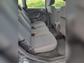 Used Ford Focus C-Max 2019 for sale - 76095393: Photo
