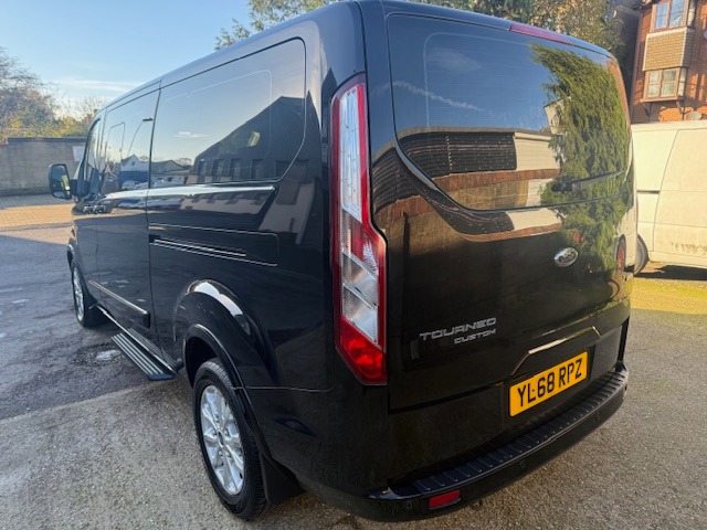 Used Ford Tourneo Custom 2019 for sale - 76669917: Photo 3