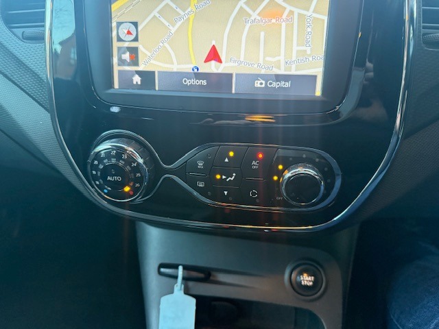 Used Renault Captur 2015 for sale - 76669817: Photo 16