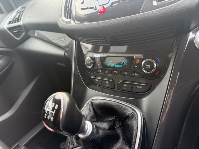 Used Ford Grand Tourneo Connect 2015 for sale - 76492503: Photo 11