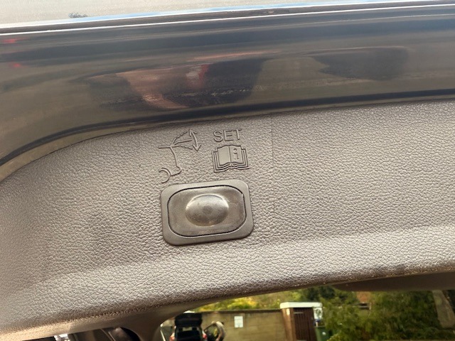 Used Ford Grand Tourneo Connect 2015 for sale - 76492503: Photo 17