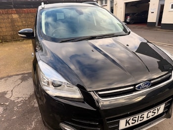 Used Ford Kuga 2015 for sale - 76492503: Photo