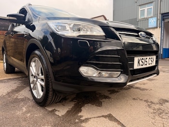 Used Ford Kuga 2015 for sale - 76492503: Photo