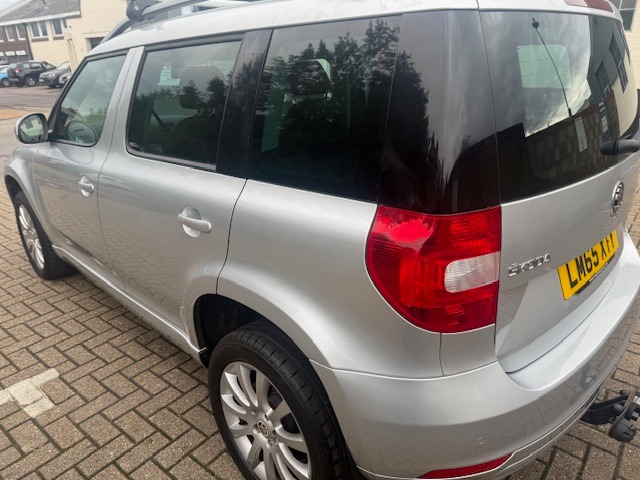 Used Skoda Yeti 2015 for sale - 76452410: Photo 4