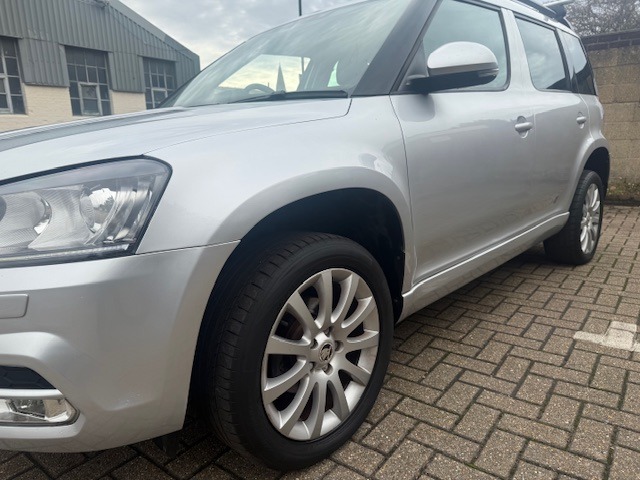 Used Skoda Yeti 2015 for sale - 76452410: Photo 9